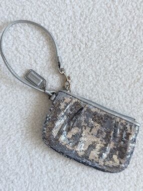Vintage Coach Silver Sequin Wristlet